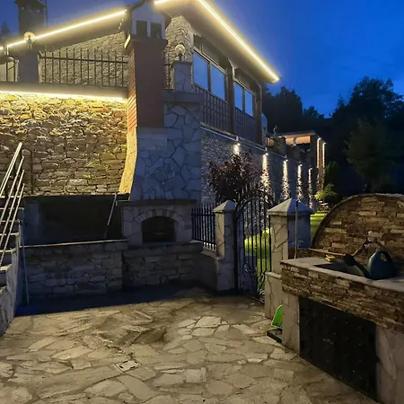Affittacamere Complex Kristal-88 комплекс кристал-88 *