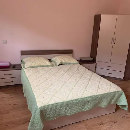 Affittacamere Complex Kristal-88 комплекс кристал-88 *